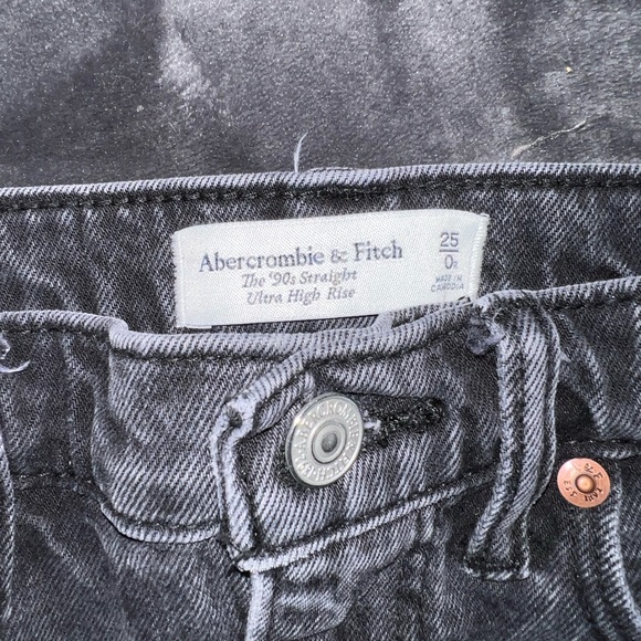 Abercrombie 90s Straight Jean Curve Love Ultra High Rise Jean Size 25 (0 Reg) - Picture 11 of 12